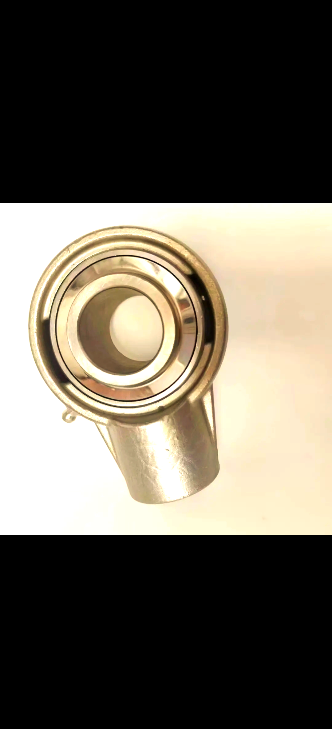 不銹鋼外球面軸承座:特點與用途詳解